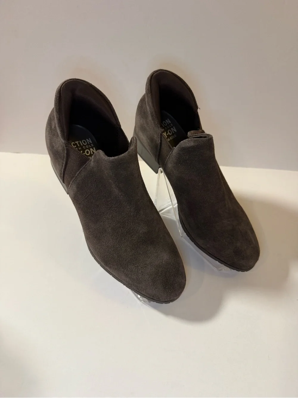Kenneth Cole Reaction Women's Dark Brown Suede Ankle Booties